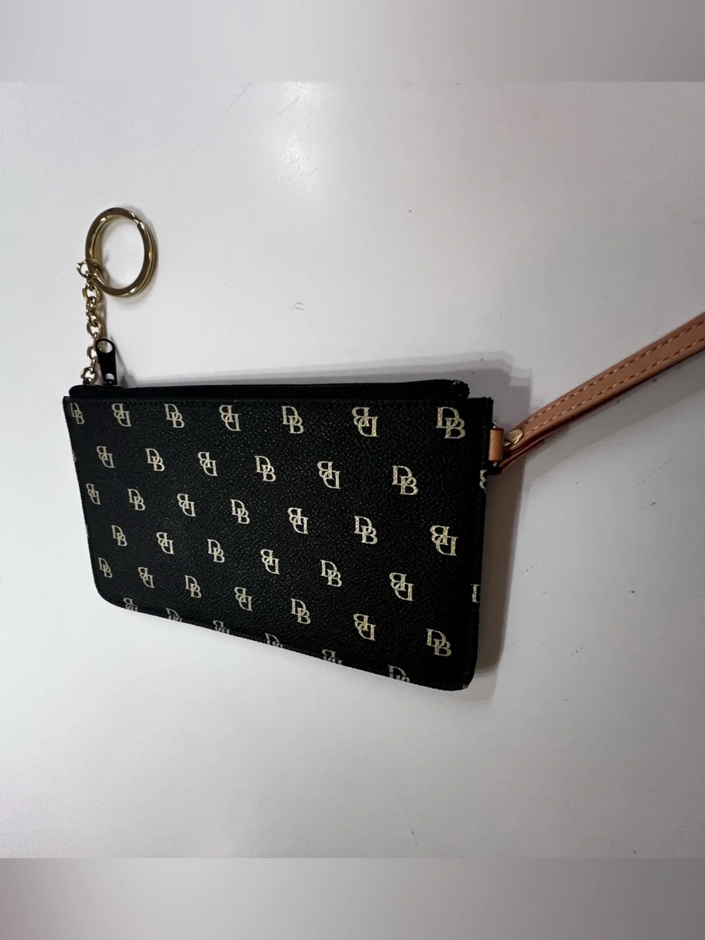 DOONEY & BOURKE SIGNATURE MONOGRAM ZIP BROWN  W/GOLD “DB” LOGO WRISTLET   NWOT